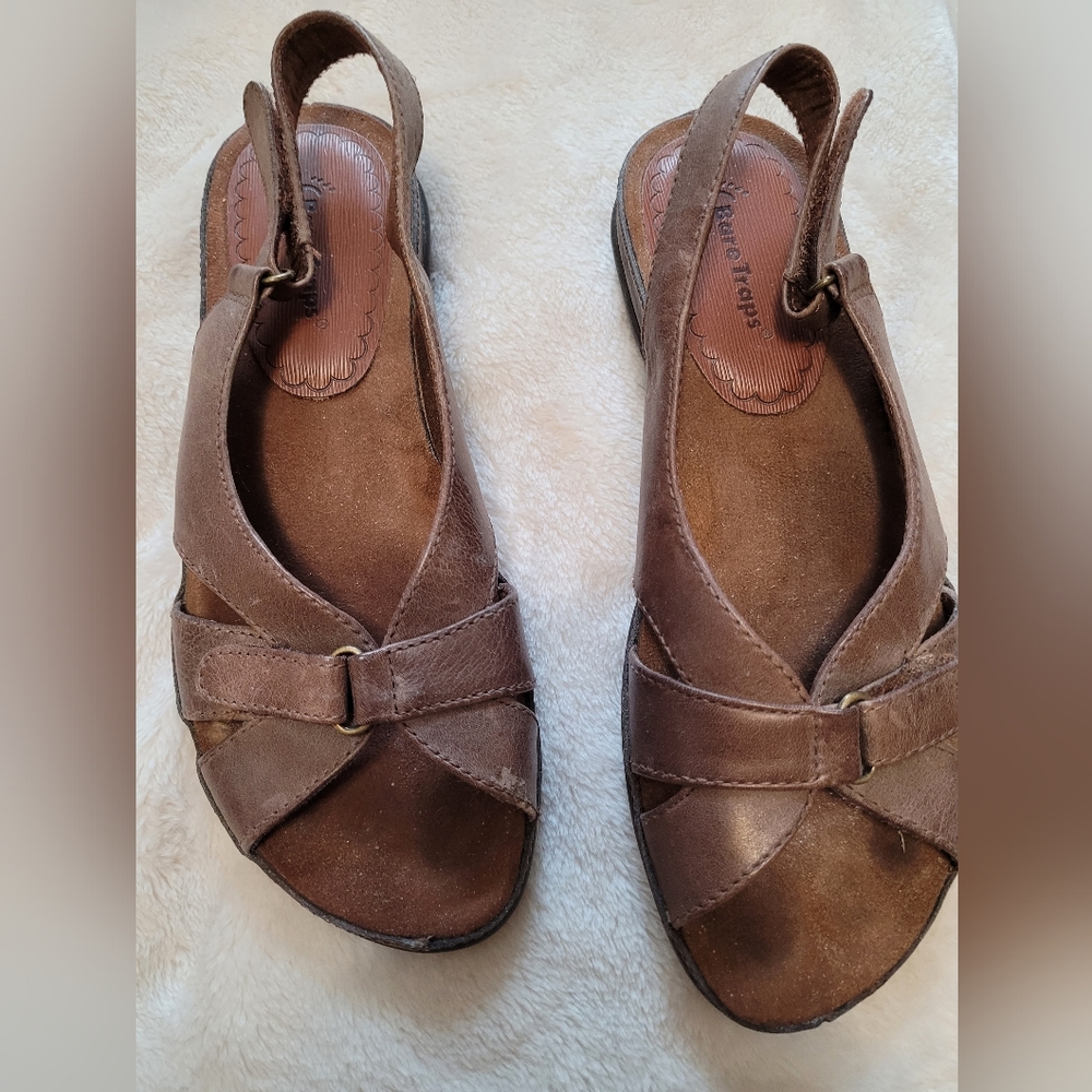 Women's Baretraps sandals 8.5 M.